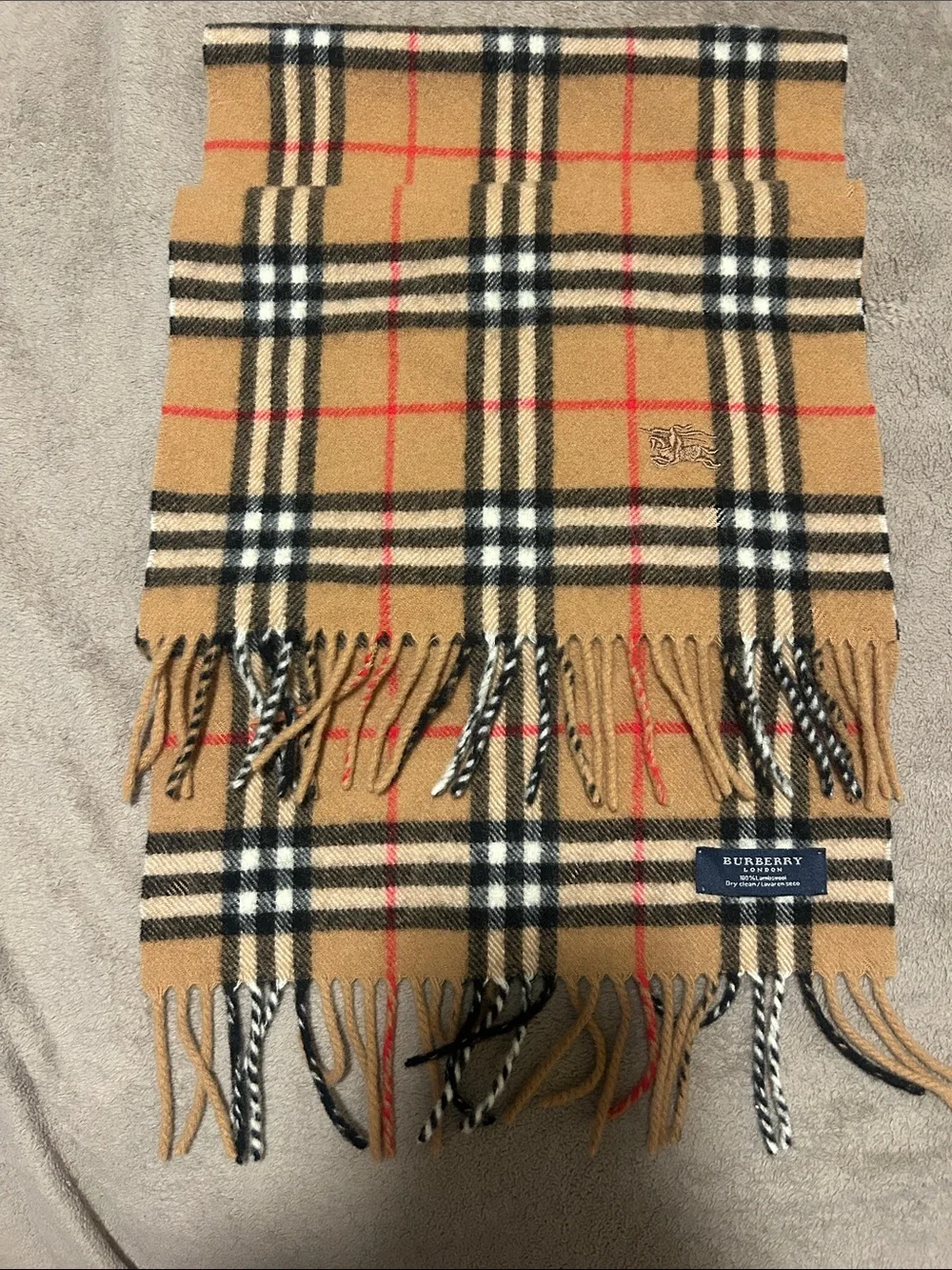 Burberry Camel Vintage Check Men’s Wool Scarf with Red Accents